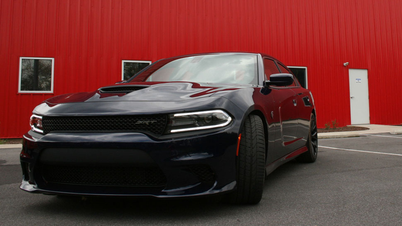 Illustration for article titled The Charger Hellcat Is The Most American/Insane Car You Can Buy